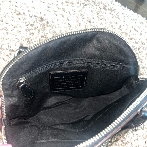 Coach purse - Picture 3 of 3